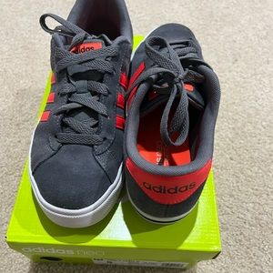 Adidas Neo Sneakers Size 5